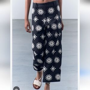 Zara Navy Linen Blend Contrast Embroidered Wide Leg Culottes M